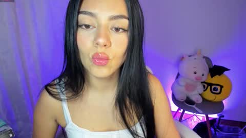 Snapshot of hana_garcia chatting on 02/24/26, 10:52 Hana Garcia online show from 02/24/26, 10:52