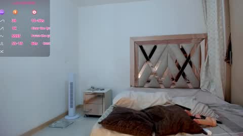 Hana Montes- online show from 03/13/26, 02:29