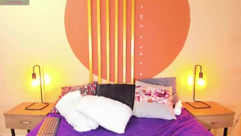 Snapshot of hanah_greey chatting on 02/26/25, 05:39 HANAH online show from 02/26/25, 05:39