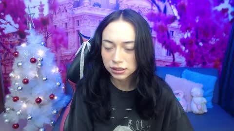 Snapshot of hanaku_8 chatting on 12/09/24, 02:28 Hanaku online show from 12/09/24, 02:28