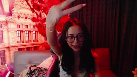 Snapshot of hanaku_8 chatting on 01/13/25, 08:37 Hanaku online show from 01/13/25, 08:37