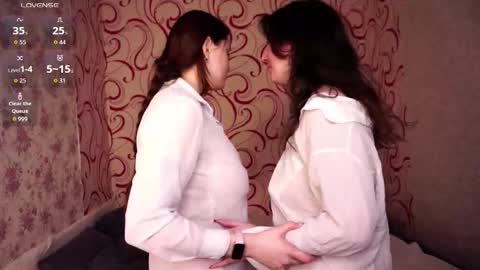 Snapshot of hanalif chatting on 02/11/26, 05:23 Blair and Ethel online show from 02/11/26, 05:23