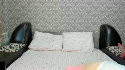 Snapshot of hananocha chatting on 07/23/26, 01:09 Tori and Asuna online show from 07/23/26, 01:09