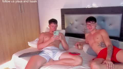 Snapshot of handsome_boys69 chatting on 05/04/26, 12:34 handsome_boys69 online show from 05/04/26, 12:34
