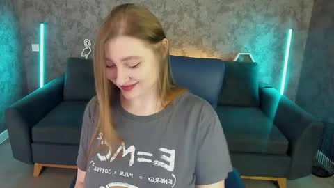 Snapshot of handsome_d_ chatting on 05/14/26, 06:42 Dayana online show from 05/14/26, 06:42