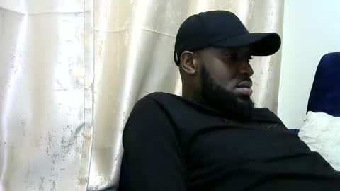 handsome king online show from 12/03/24, 04:39