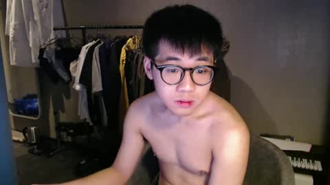 handsome_mannn online show from 02/04/26, 08:14