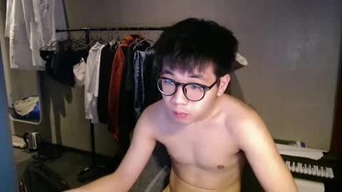 handsome_mannn online show from 02/11/26, 07:19