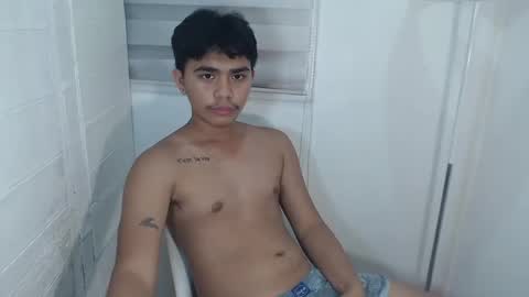 handsome_vanana online show from 03/09/25, 08:51