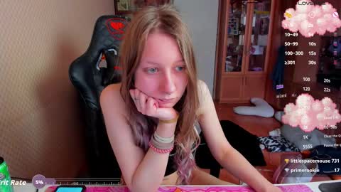 Mila online show from 03/03/26, 06:52