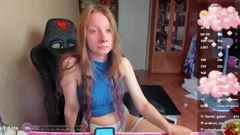 Snapshot of handsome_whale chatting on 06/16/26, 08:39 Mila online show from 06/16/26, 08:39