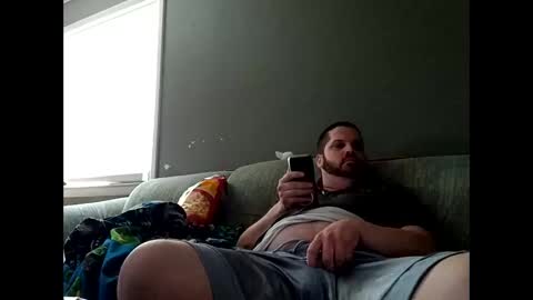 Handsomedaddy198923 online show from 04/21/26, 06:55