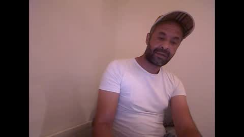 Snapshot of handsomepenis20cm chatting on 09/09/25, 09:47 handsomepenis20cm online show from 09/09/25, 09:47