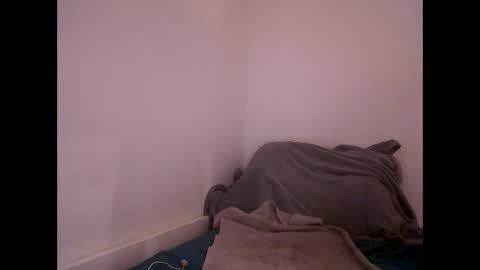 Snapshot of handsomepenis20cm chatting on 10/05/25, 01:31 handsomepenis20cm online show from 10/05/25, 01:31