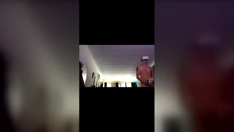 handsomerob42 online show from 11/28/25, 07:05