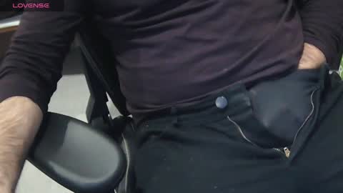 handyman732438 online show from 03/31/26, 02:39