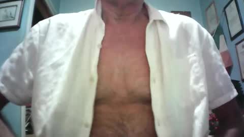 Snapshot of handymanforyou177322 chatting on 02/20/26, 09:54 handymanforyou177322 online show from 02/20/26, 09:54