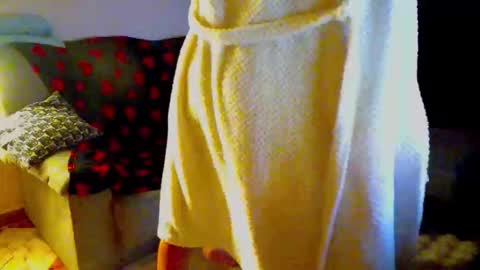 Snapshot of hane40 chatting on 02/20/26, 12:51 hane40 online show from 02/20/26, 12:51