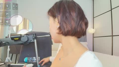 Snapshot of hang_ho chatting on 06/07/26, 03:43 hang_ho online show from 06/07/26, 03:43