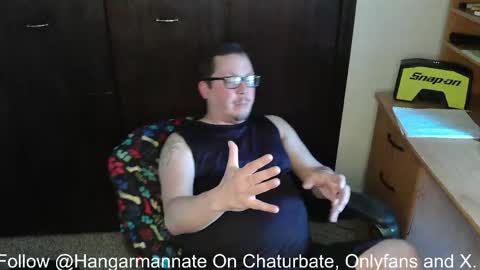 Snapshot of hangarmannate chatting on 04/20/26, 08:10 Nate online show from 04/20/26, 08:10
