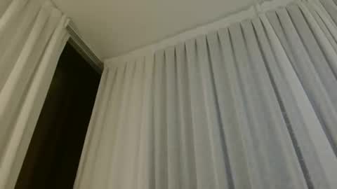 hankitforme online show from 10/10/25, 11:31