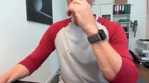 hanky online show from 10/27/25, 11:47