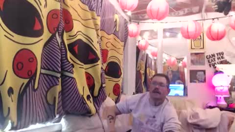 Snapshot of hankrams chatting on 01/06/26, 01:20 hank rams online show from 01/06/26, 01:20