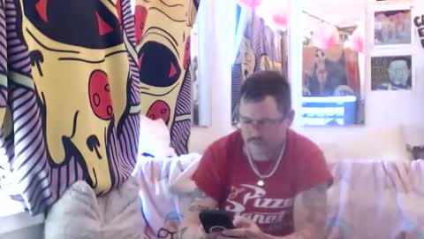 Snapshot of hankrams chatting on 02/02/26, 07:34 hank rams online show from 02/02/26, 07:34
