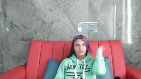 Hanna online show from 11/27/25, 11:12