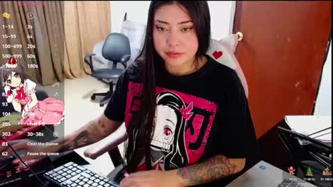 Snapshot of hanna__11_ chatting on 11/16/25, 10:37 Hanna online show from 11/16/25, 10:37