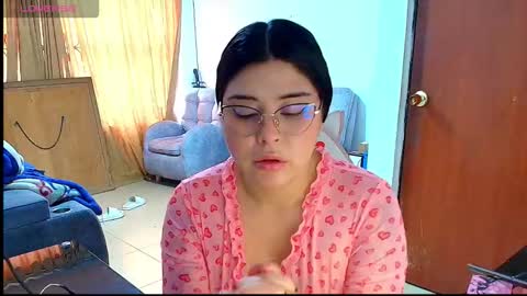 Snapshot of hanna__11_ chatting on 02/28/26, 07:15 Hanna online show from 02/28/26, 07:15