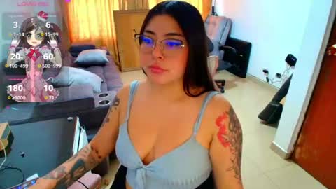Snapshot of hanna__11_ chatting on 08/04/26, 08:00 Hanna online show from 08/04/26, 08:00