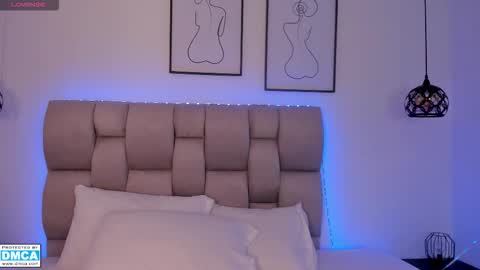 hanna__evans_ online show from 03/26/26, 11:05