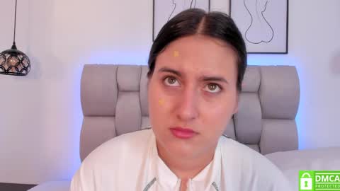 hanna__evans_ online show from 05/14/26, 11:28