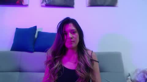 Hanna  online show from 04/04/26, 08:28