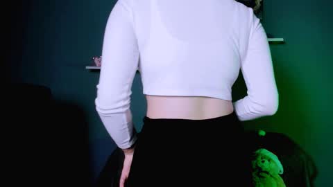 Hanna  online show from 01/07/25, 07:17