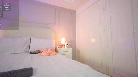 Snapshot of hanna__w chatting on 10/30/25, 03:19 hanna online show from 10/30/25, 03:19