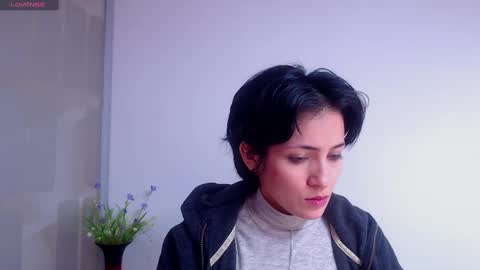 Sara online show from 02/16/25, 04:21