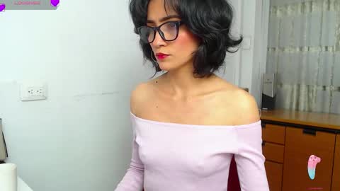 Sara online show from 11/06/25, 05:36