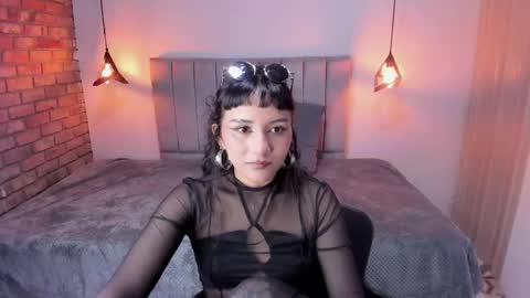 Snapshot of hanna_clark__ chatting on 04/17/26, 12:08 Hanna clark online show from 04/17/26, 12:08