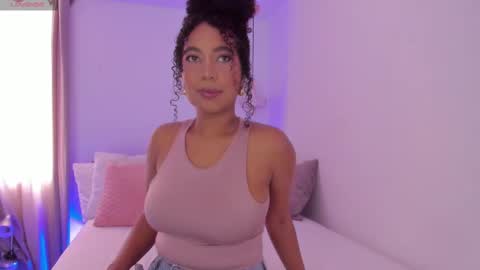 Hanna online show from 09/12/25, 01:44