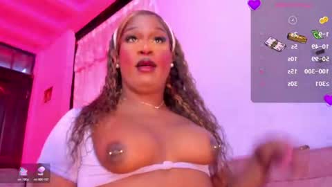 Snapshot of hanna_dollx chatting on 07/18/26, 11:03 Danniela online show from 07/18/26, 11:03
