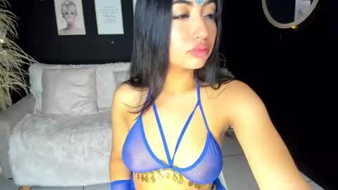 Snapshot of hanna_fost chatting on 12/07/24, 12:13 im Hanna online show from 12/07/24, 12:13