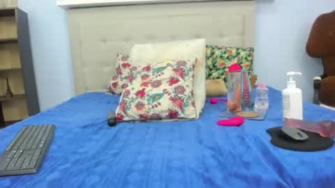Snapshot of hanna_hornyx20 chatting on 06/14/26, 12:52 hanna_hornyx20 online show from 06/14/26, 12:52