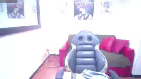 hanna_lamber online show from 09/12/25, 10:48