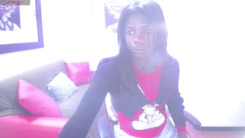 hanna_lamber online show from 09/25/25, 11:58