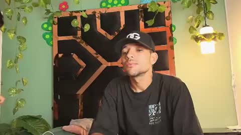HANNA Y SEBAS online show from 06/23/26, 12:36