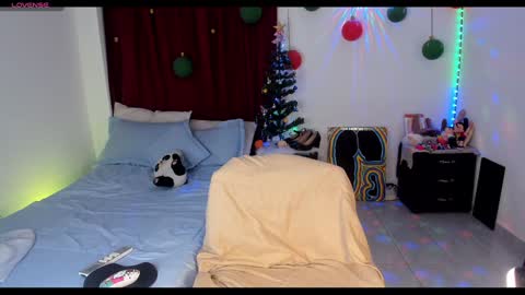 Akane Tendo online show from 12/26/24, 12:03