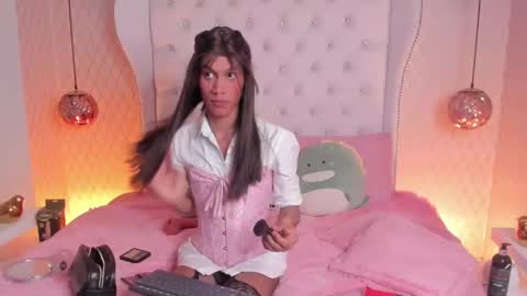 hanna online show from 12/10/24, 10:37