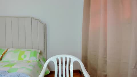 Hanna online show from 09/17/25, 04:19